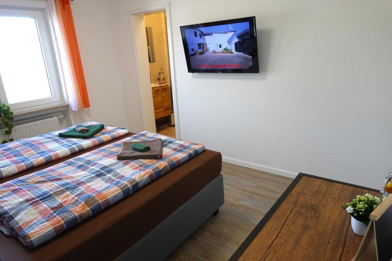 Speedys Bed & Breakfast Reimerath Buitenkant foto